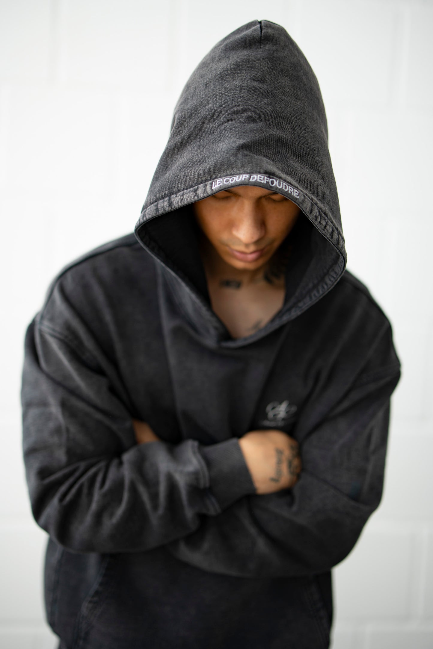 AGC HEAVY WASHED HOODIE BLACK