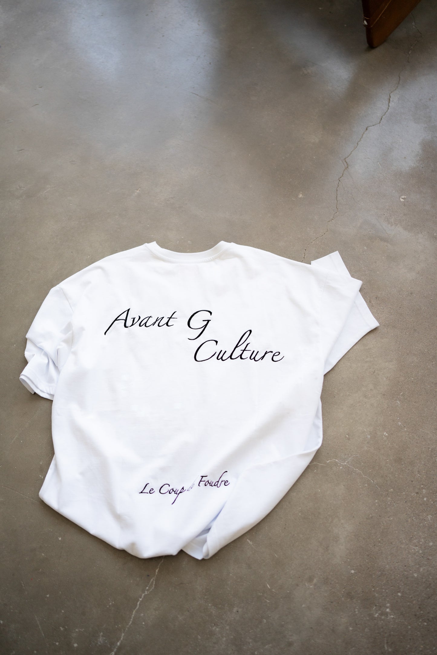 AGC SIGNATURE TEE WHITE